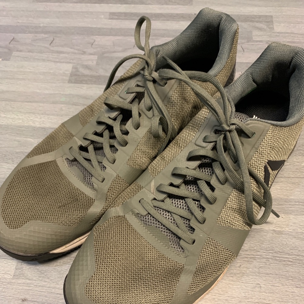 Reebok speed trainer